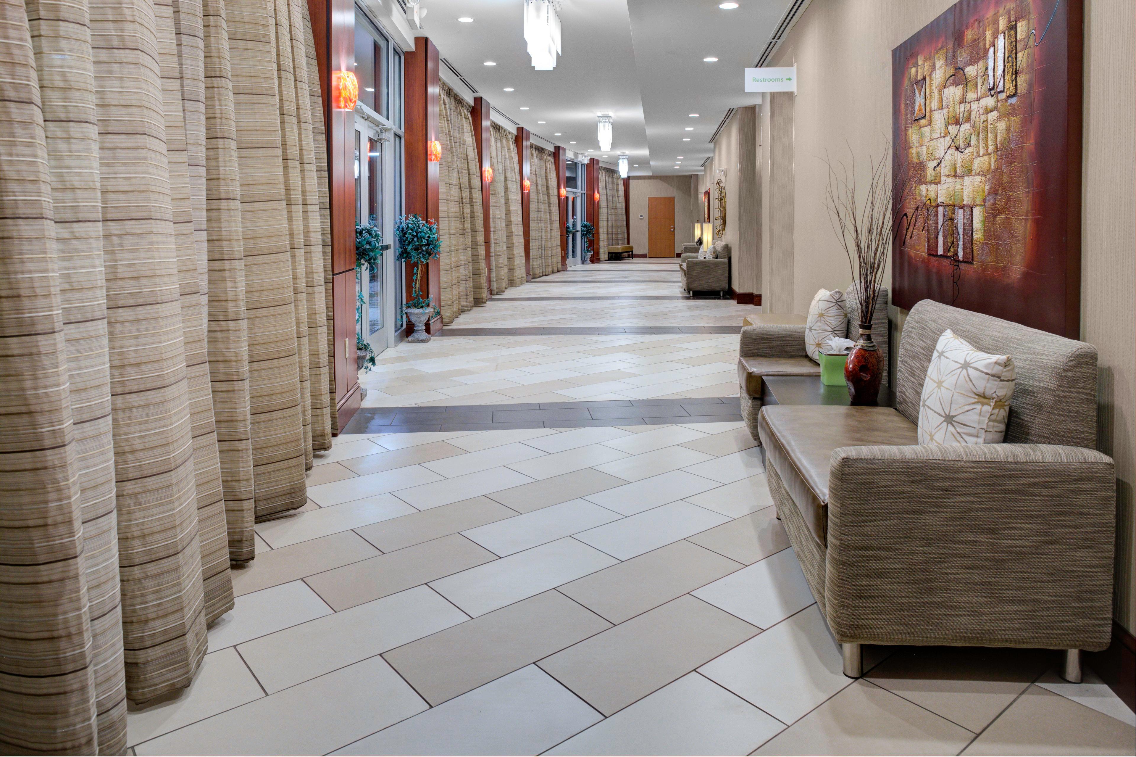 Holiday Inn Hotel & Suites Lima By Ihg Экстерьер фото